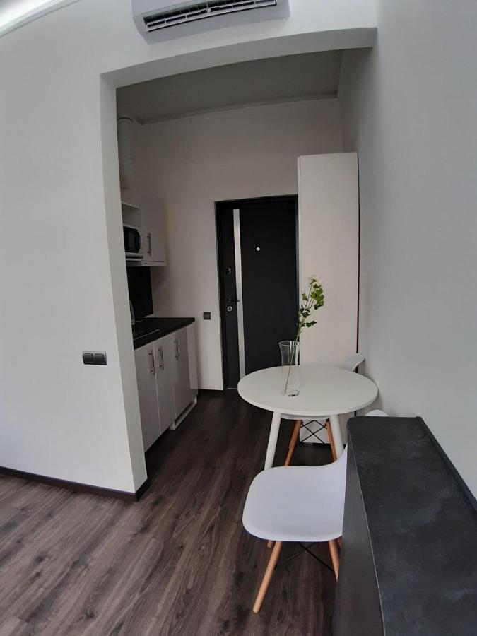 Яркая История Apartment Kyiv Exterior photo